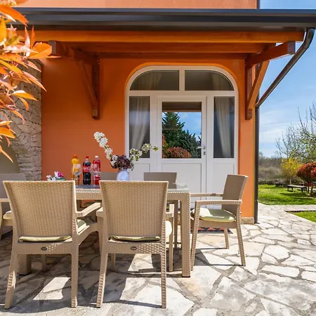 1574 Holiday home