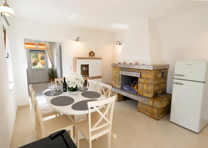 1574 펜션 Santalezi